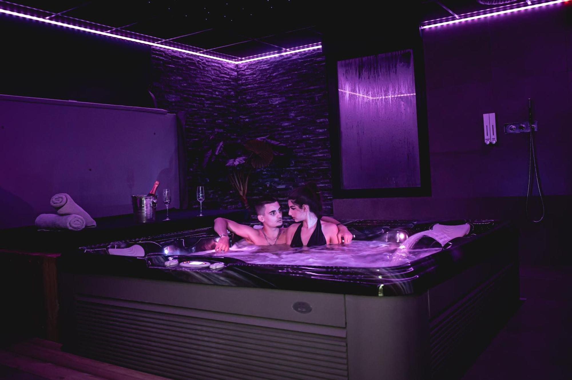 Espace Evasions Loft Love Love Room Toulouse Dış mekan fotoğraf